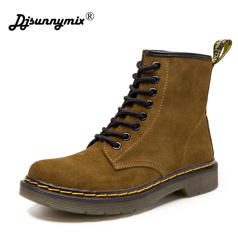 

2019 High quality cow suede Leather Men Boots warm Martin Boots shoes High Top Motorcycle Autumn Winter shoes man snow Boots