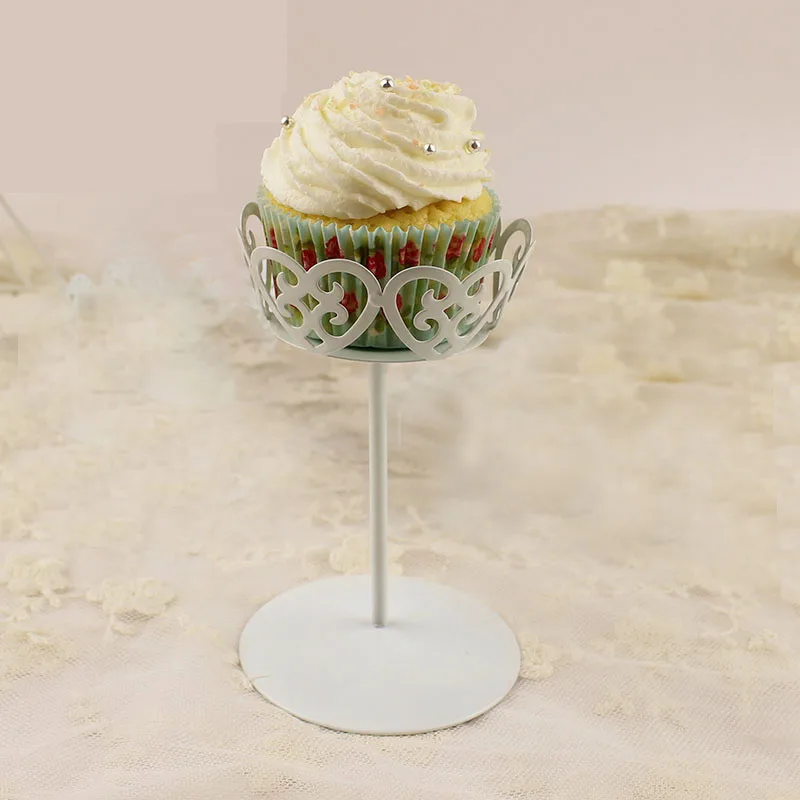 European Style Single Wrought Iron Cupcake Decorations Home Decor