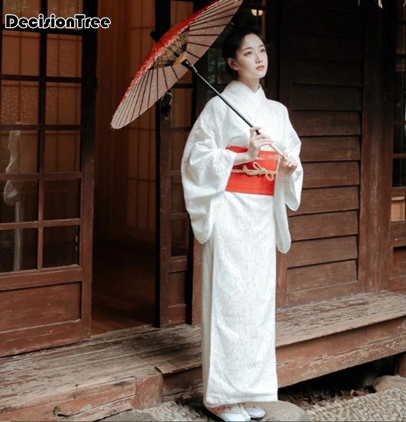 Флаг японии обозначение цветов. Что означает красный цвет в японии. Что означает красный цвет в японии. Япония флаг и герб. Что означает белый в японии.