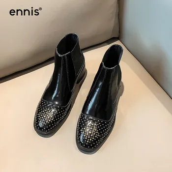 

ENNIS 2019 Black Rivet Studded Boots Women Genuine Leather Anlke Boots Round Toe Chelsea Boots Flat Heel Autumn Lady Shoes A9103