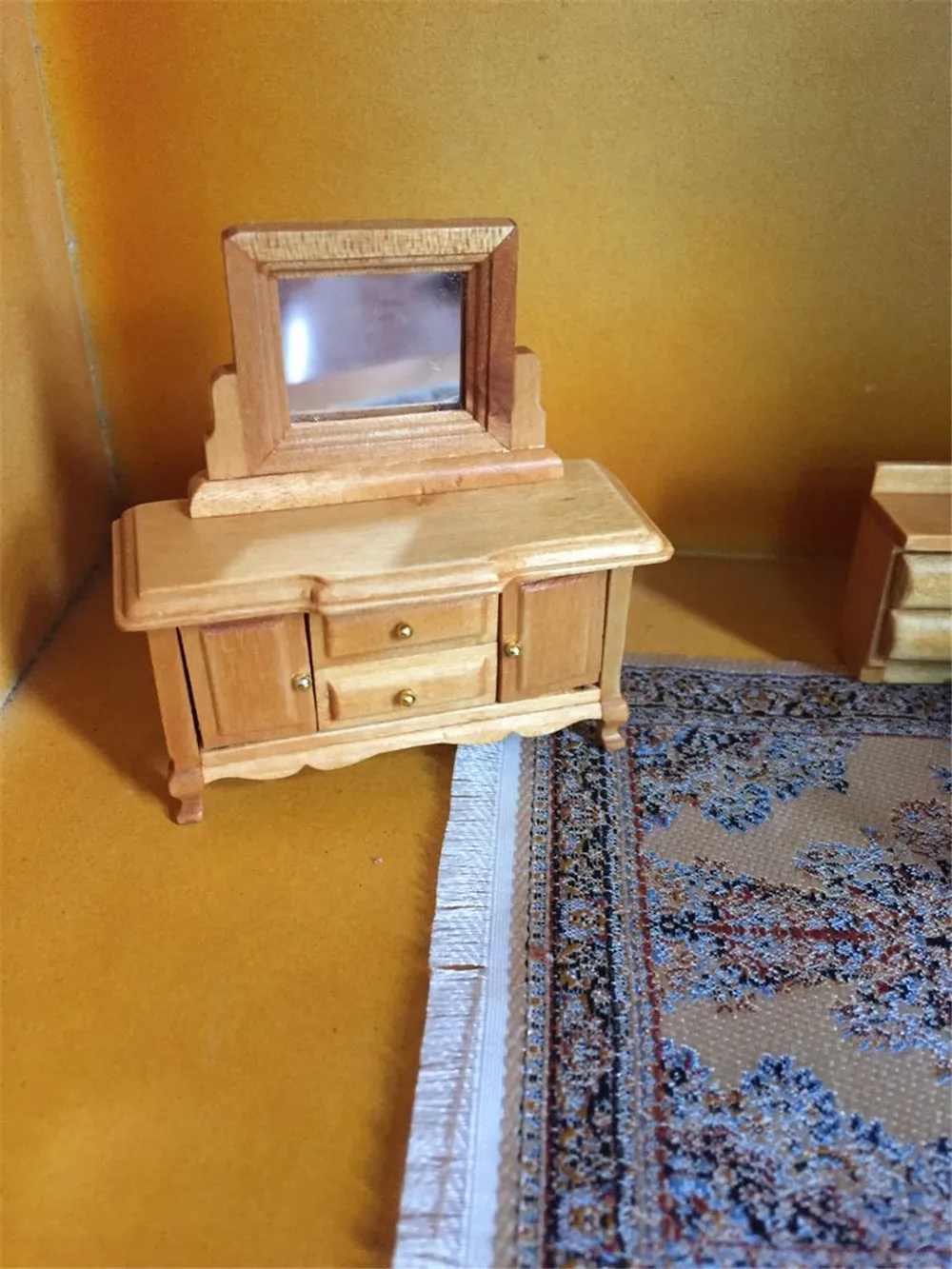 furniture toys (1)
