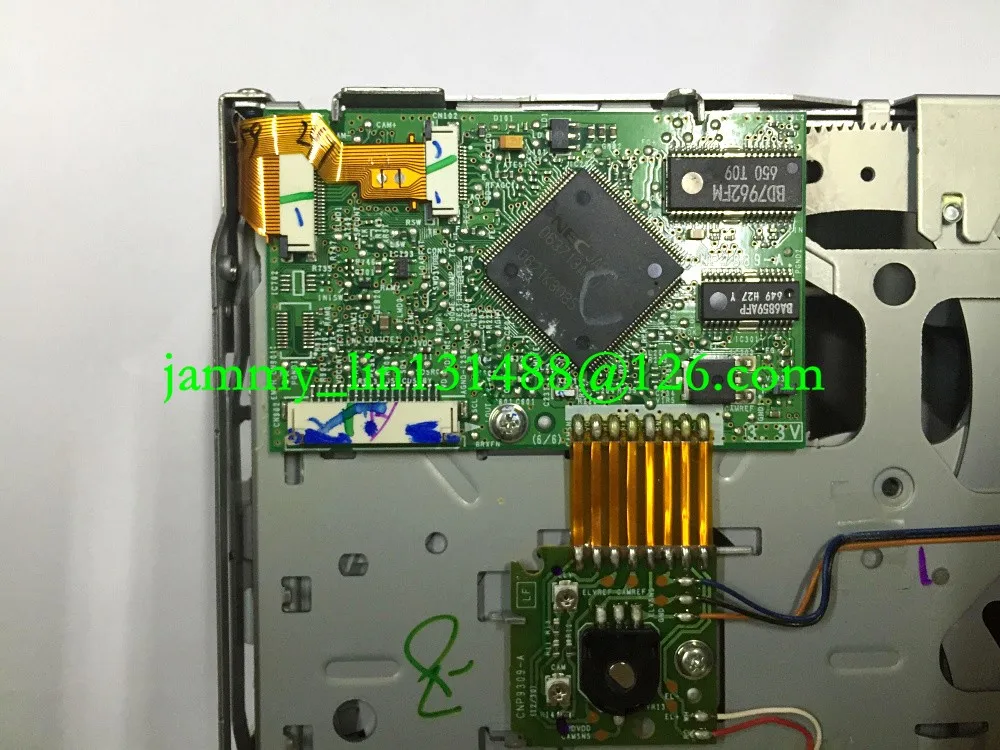Pioner 6-disc CD changer mechanism 3