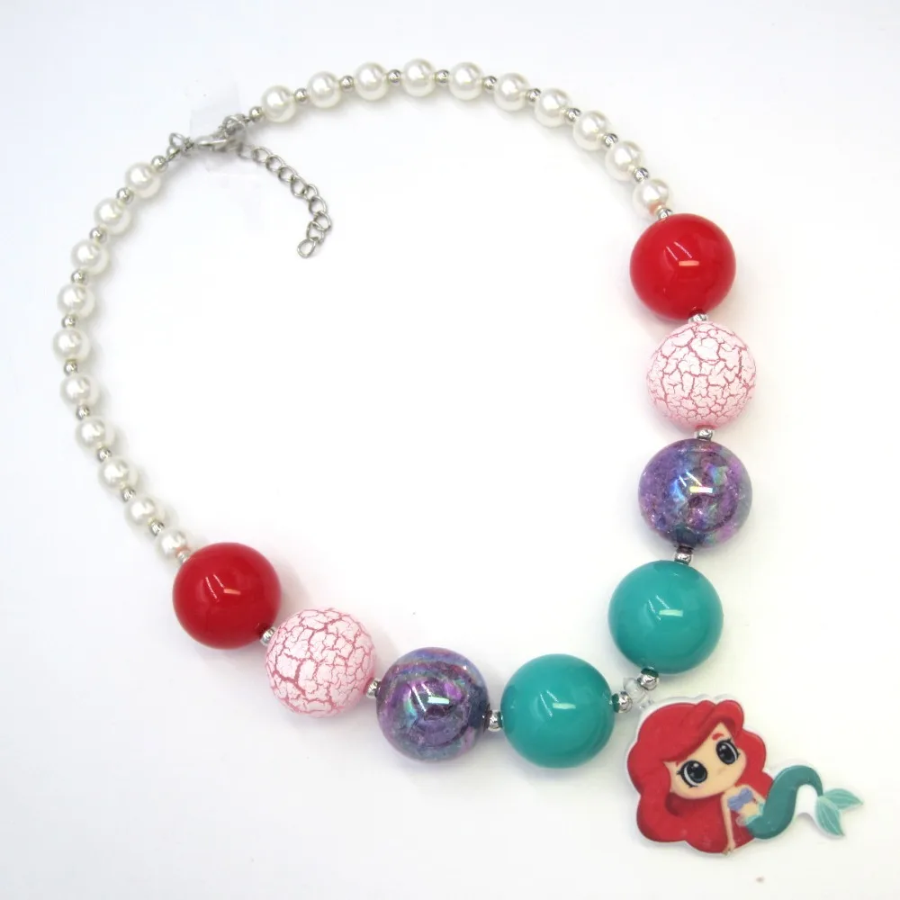 Новое поступление, акриловое ожерелье с подвеской «Маленький амулет-русалка» для детей, подарки для девочек, 8 мм, жемчужные крупные ожерелья цвета жвачки