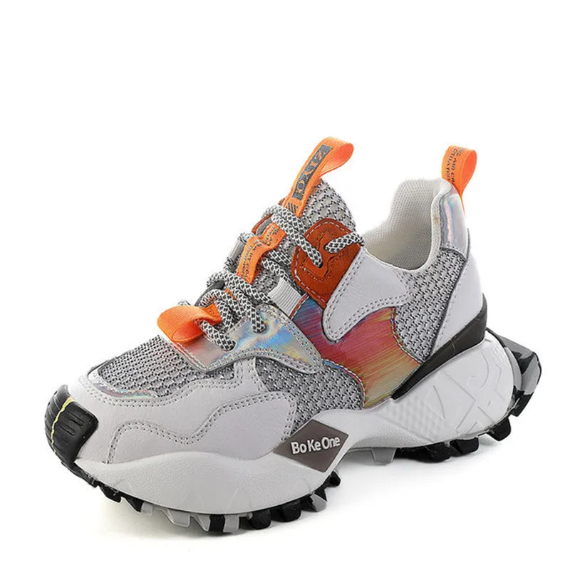 

2019 New Women Illuminated lace-up Sneakers Genuine Leather Fashion Print Platform Shoes Women Street Thick Bottom Dad Sneakers