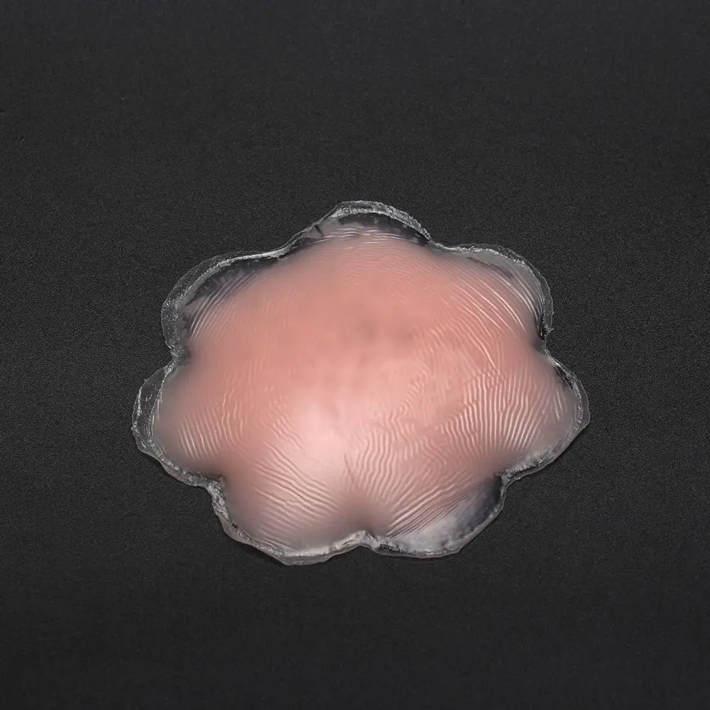 

1 Pair Cool Reusable Self-Adhesive Silicone Breast Nipple Cover Bra Pad Invisible Breast Petals Natural Color One Size For Party