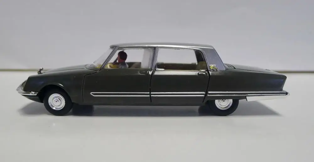 Atlas Dinky Toys 1435 citroёn DS presidentielle 1:43 литье под давлением