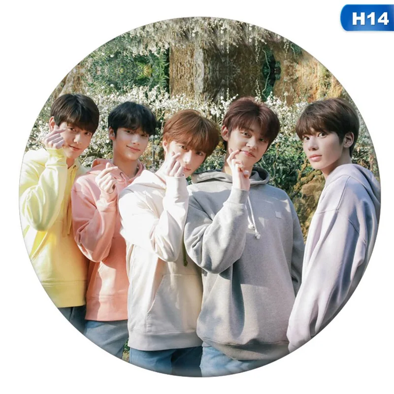 Корейская KPOP TXT TOMORROW X TOGETHER брошь, значок на булавке/нагрудная булавка сувенир подарок аксессуары для одежды шляпа украшение для рюкзака