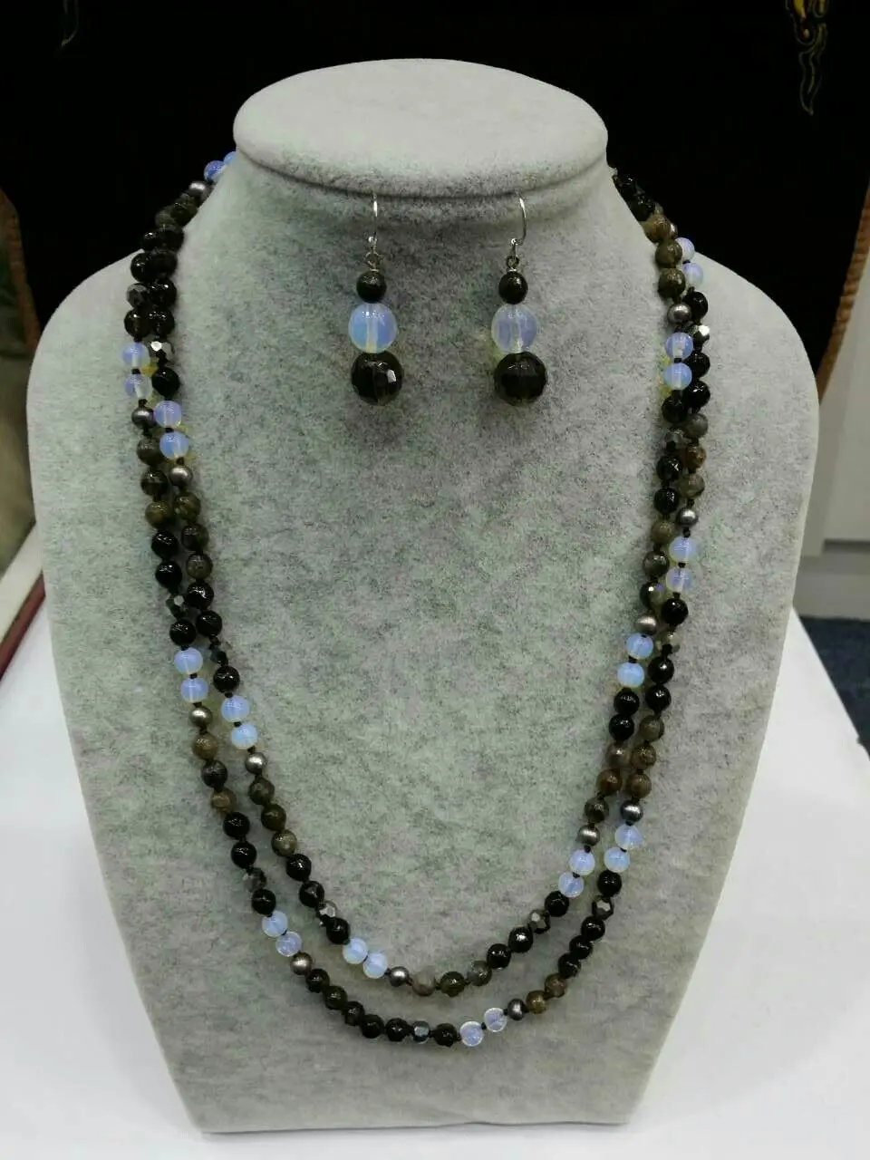 FREE SHIPPING Jewelry sets. Multicoloured necklace,matching bracelet