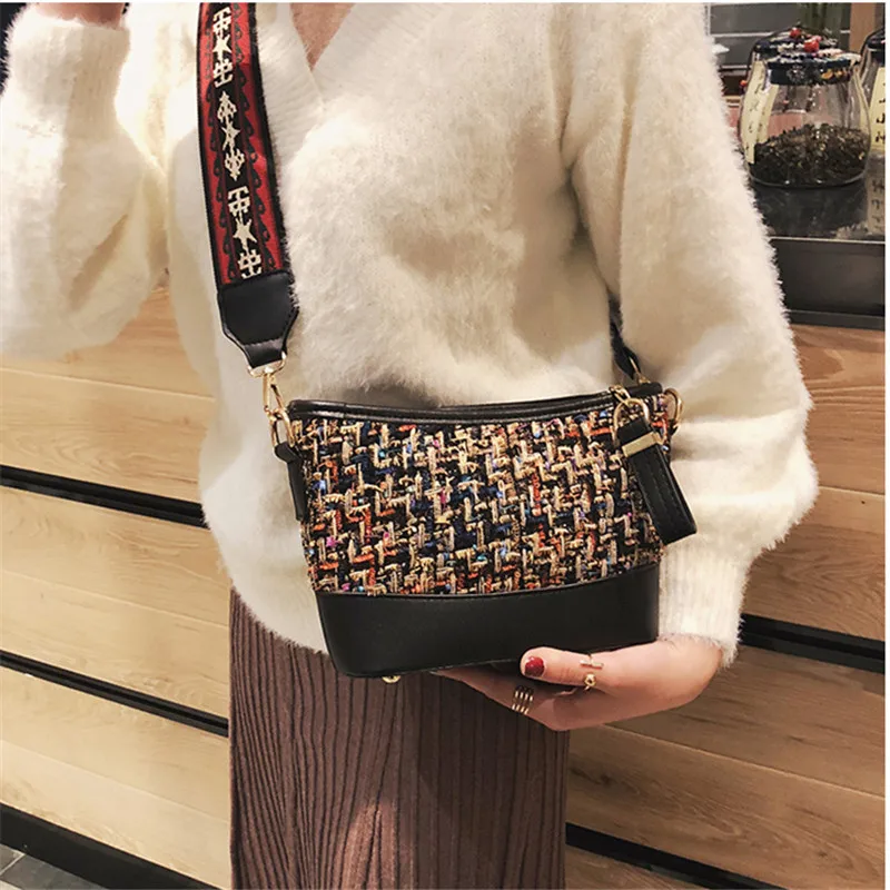

HOT Sale Bag Female 2019 New Small Square Bag Fashion Woolen Messenger Bag Wild Chain Shoulder Bag Purses And Handbags Like CC