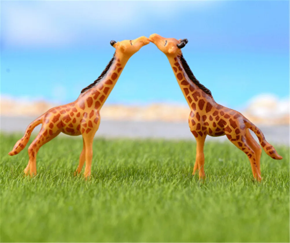 2 шт./компл. Африка Животные Жираф статуэтки Жираф Семья однотонные PVC Моделя с хорошим спросом фигурки коллекция подарок детям на