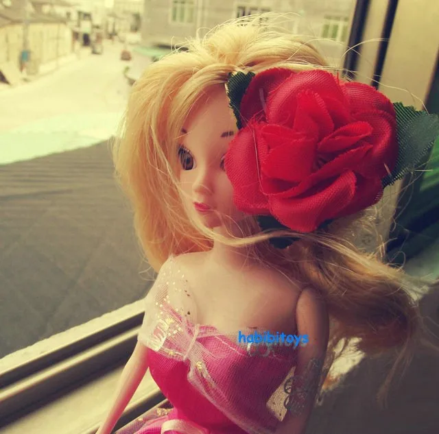 big eyes barbie doll