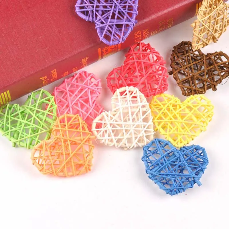 

5PCS 6CM Rattan Heart Sepak Takraw Christmas/Birthday&Home Wedding Party Decor DIY Ornaments Rattan Ball Kid toys cp2222