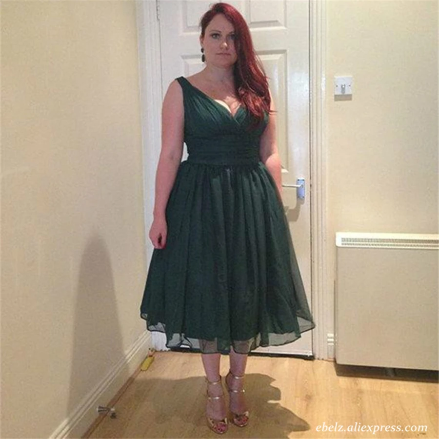 emerald green cocktail dress plus size