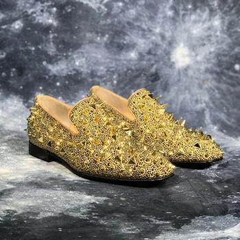 

Luxury Brand Mens Loafers Crystal Rivets Mens Casual Flats Shoes Italian Leather Mens Dress Shoes Vintage Male Formal Party Fla