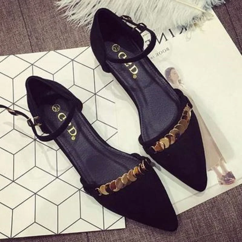

European and American fashion tide 2018 spring and summer new shallow mouth pointed low-heeled women's shoes