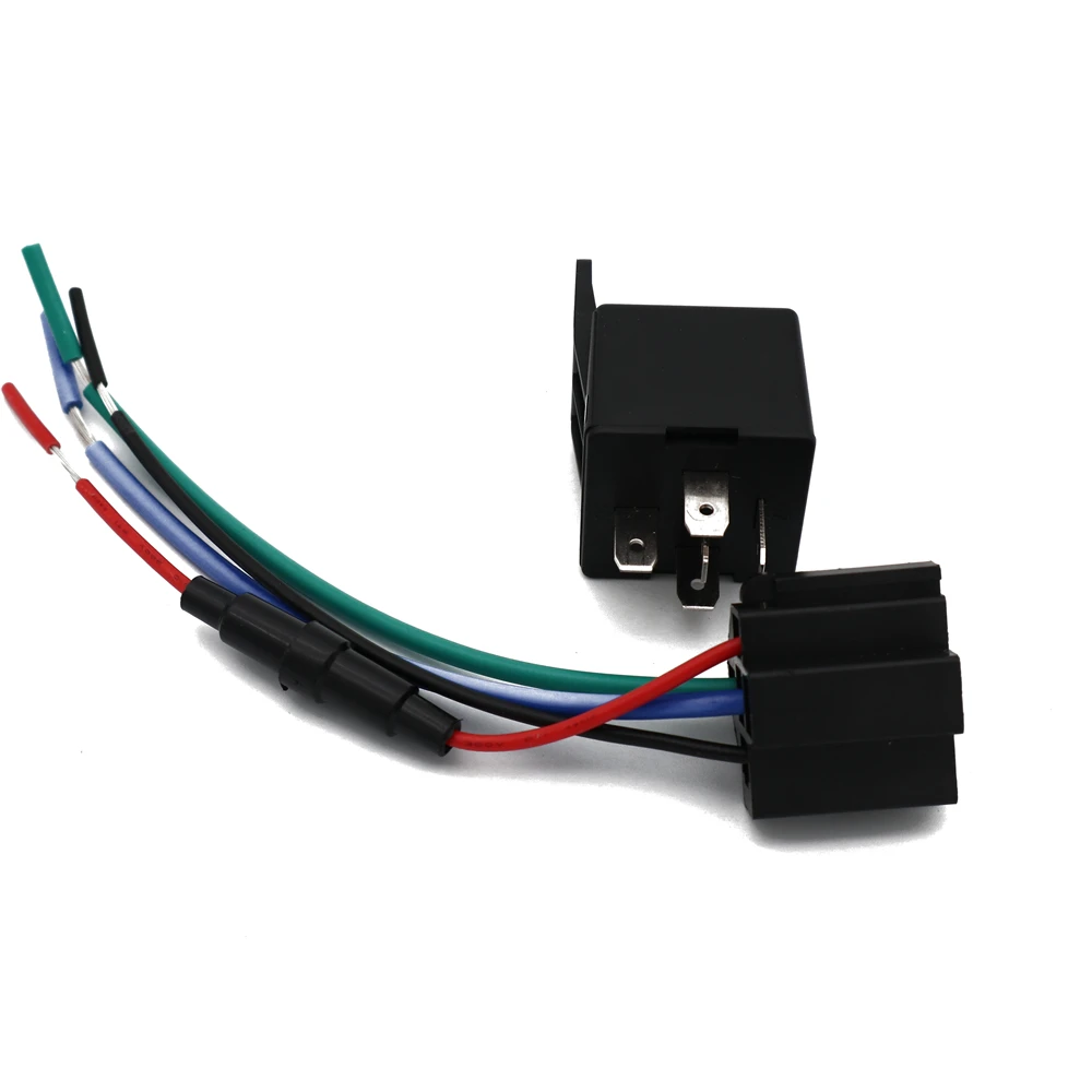 

GPS Tracker Car Shock Alarm Car Relay Cut Off Oil Power GPS Vehicle Locator Tracking Device Remote Control Anti-theft Monitoring