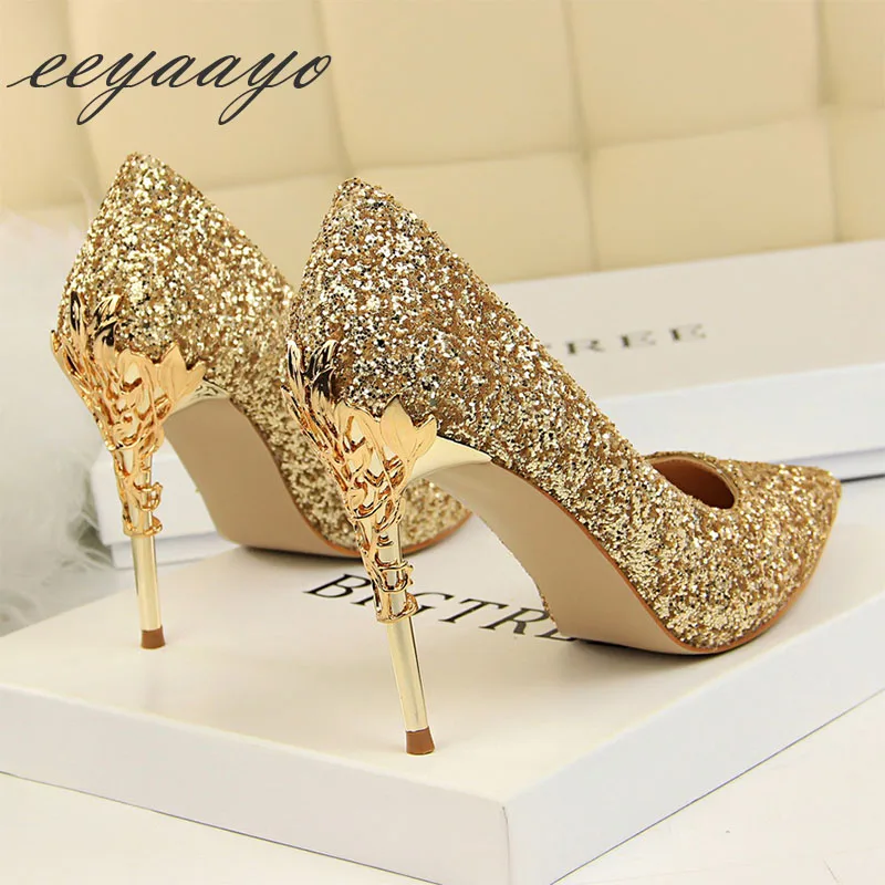 Skup 2019 nowa wiosna kobiety pompy wysokie szpilki Pointed Toe ozdoby metalowe Sexy Bling ślubne buty ślubne damskie złote wysokie obcasy