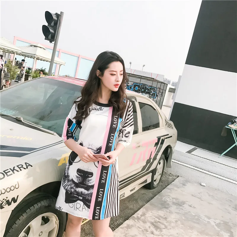 

2018 Tide brand spring and summer new fashion round neck lady short sleeve printed glasses panda long section T-shirt