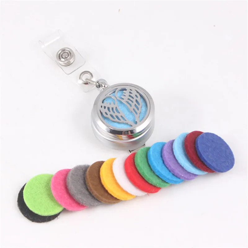 

Wing Perfume Locket Badge Holder Eyeglass Holder 30MM Screw Essential Oil Locket Metal Retractable Badge Reel Key