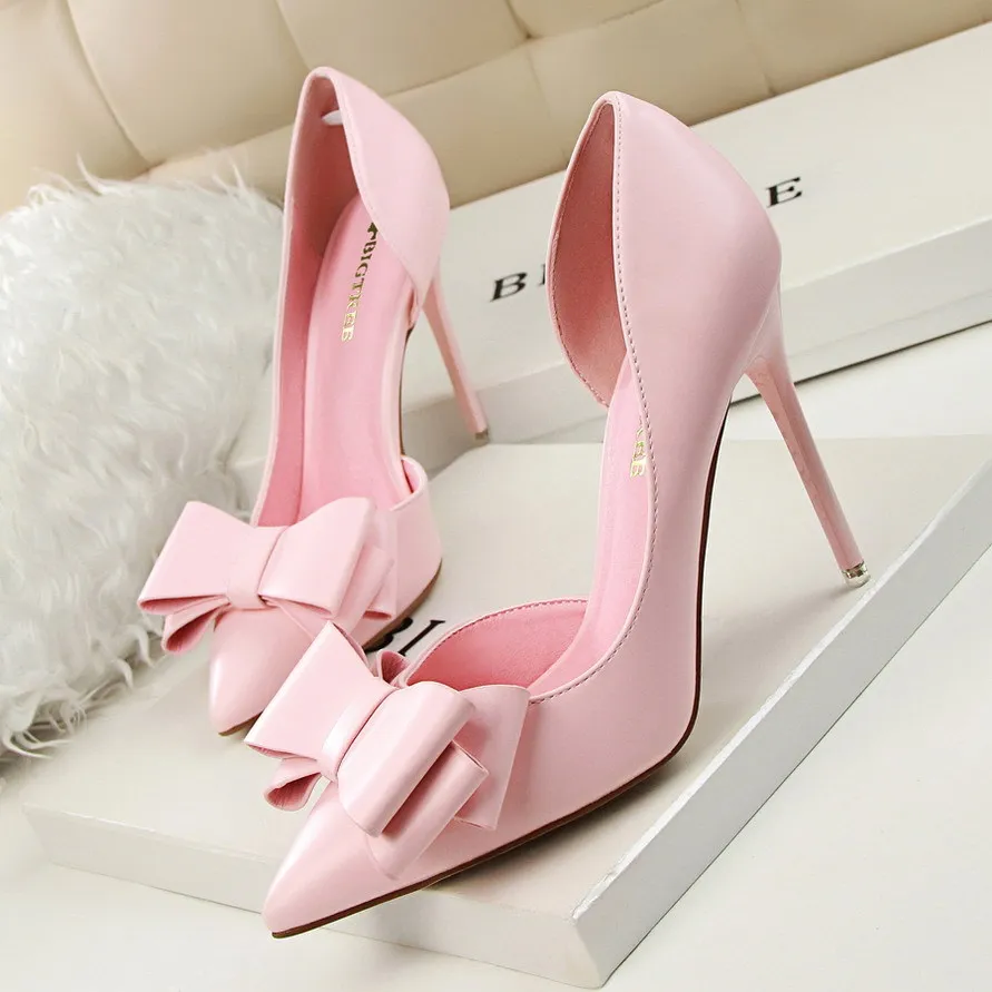 

Fashion Show Sweet Bow High Heels Stiletto High Heel Shallow Mouth Pointed Side Hollow Single Shoes Woman Shoes Wedding Shoes