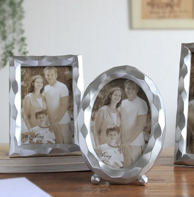

Modern Style Creative Geometric Stereo Photo Frame Desktop Decoration Accessories Hot Selling Home Decor Picture Frame LFB667