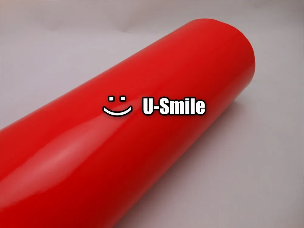 Glossy-Red-Vinyl-02