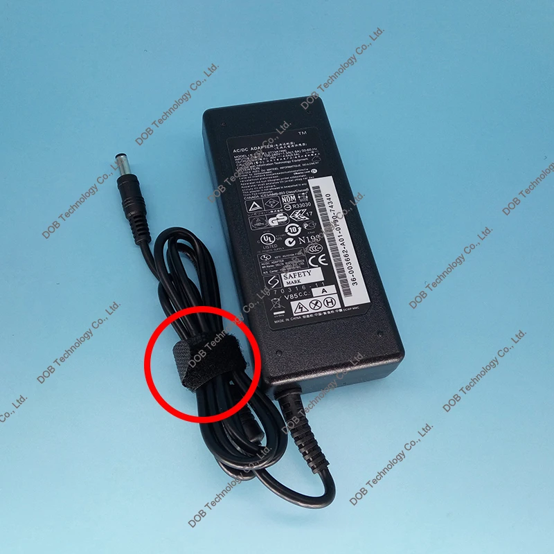 Зарядное устройство для ноутбука FUJITSU ESPRIMO V5515 V5545 V5555 Amilo U9200 Xi2428 Xi2528 Xi3650 |