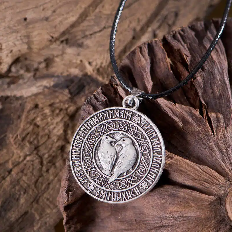 

SUTEYI Nordic Vikings Runes Amulet Footprint Pendant Necklace The Tree of Life Runes Choker Necklace Nordic Talisman jewelry