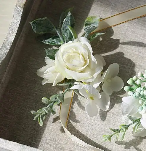 Жених бутоньерка брошь свадебные цветы Фотография натуральный белый невесты бутоньерка на запястье для подружки невесты - Цвет: Wrist model 2