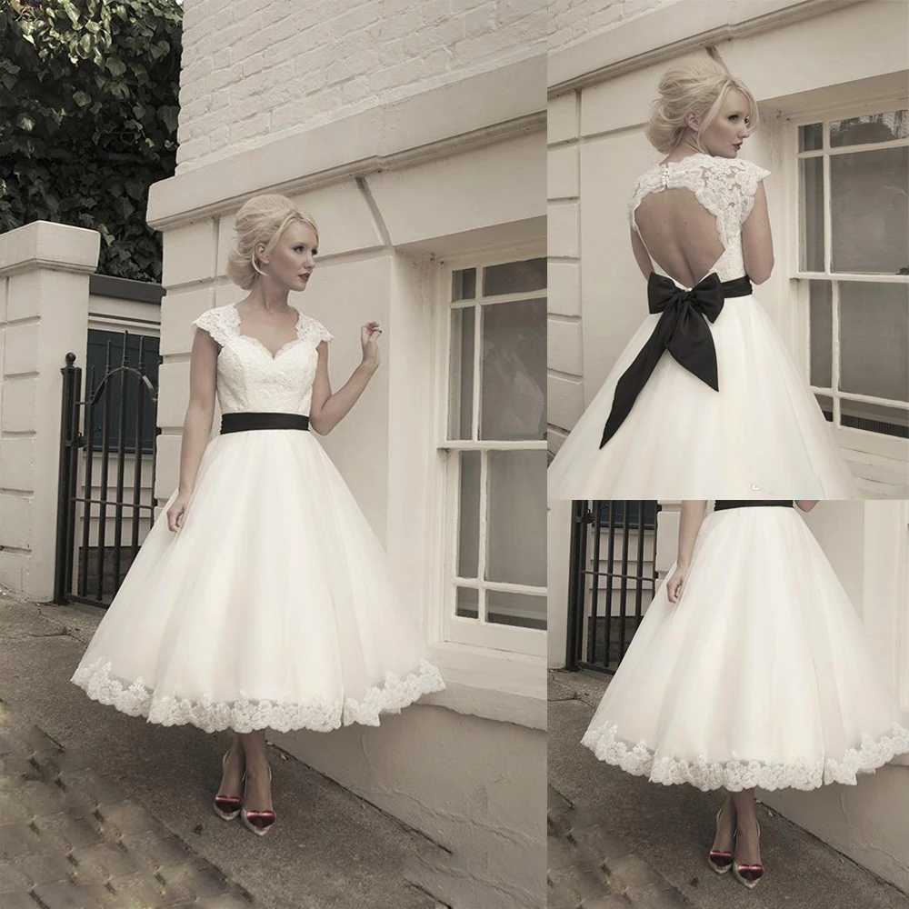 White Ball Gown Short Wedding Dresses Lace Corset Tea Length Black ...