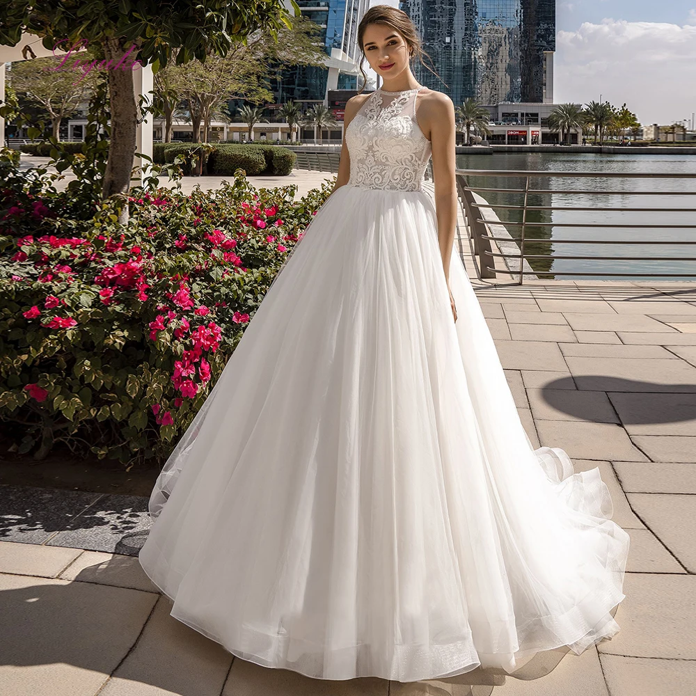 

Liyuke 2019 Married Wedding Dress Ball Gown Halter Lace Beading Appliques Back Button Illusion Customized
