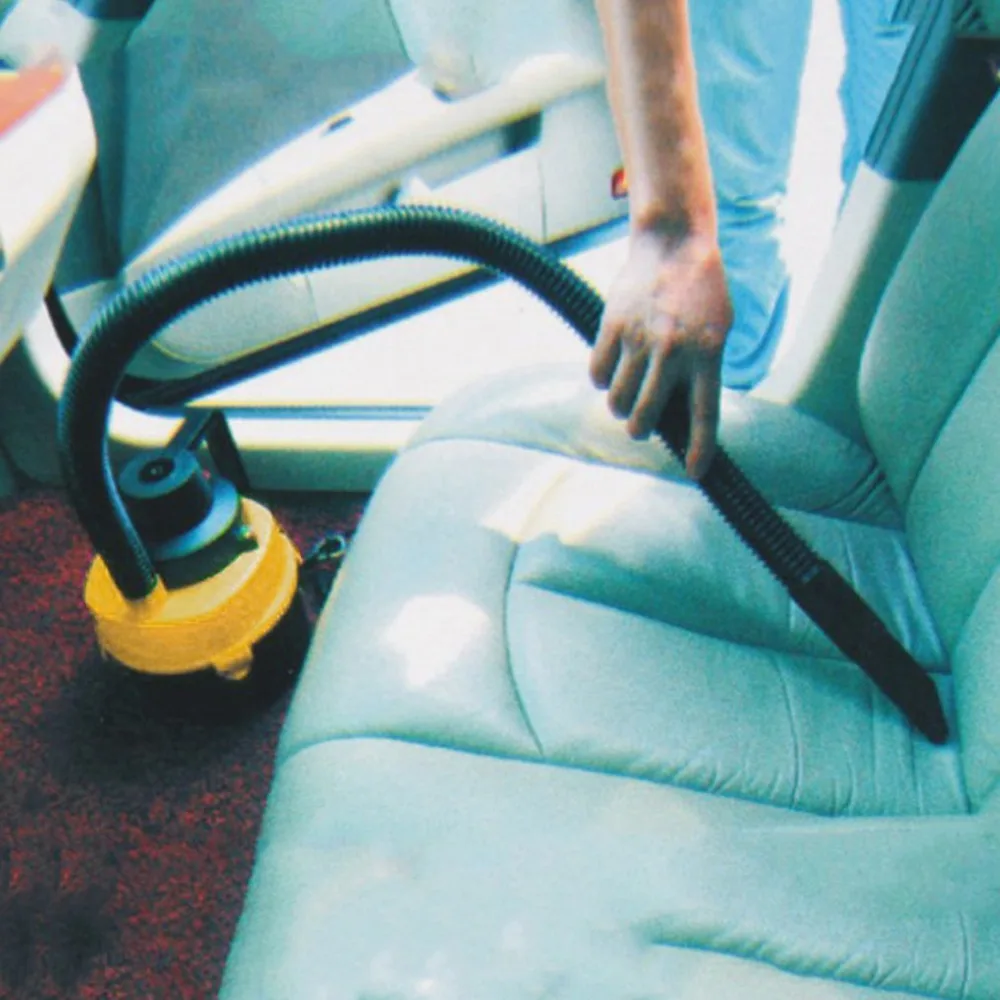 Compact Size Dual Use Powerfull Mini Auto Car Vacuum Cleaner Wet/Dry DC 12 Volt Easy and Hassle-free Cleaning Process