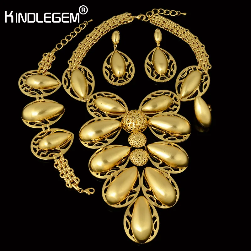 

Kindlegem 2018 New Luxury Sparkling Full Rhinestone Zircon Necklace Earrings Bracelet Ring For Women Dubai African Jewelry Set