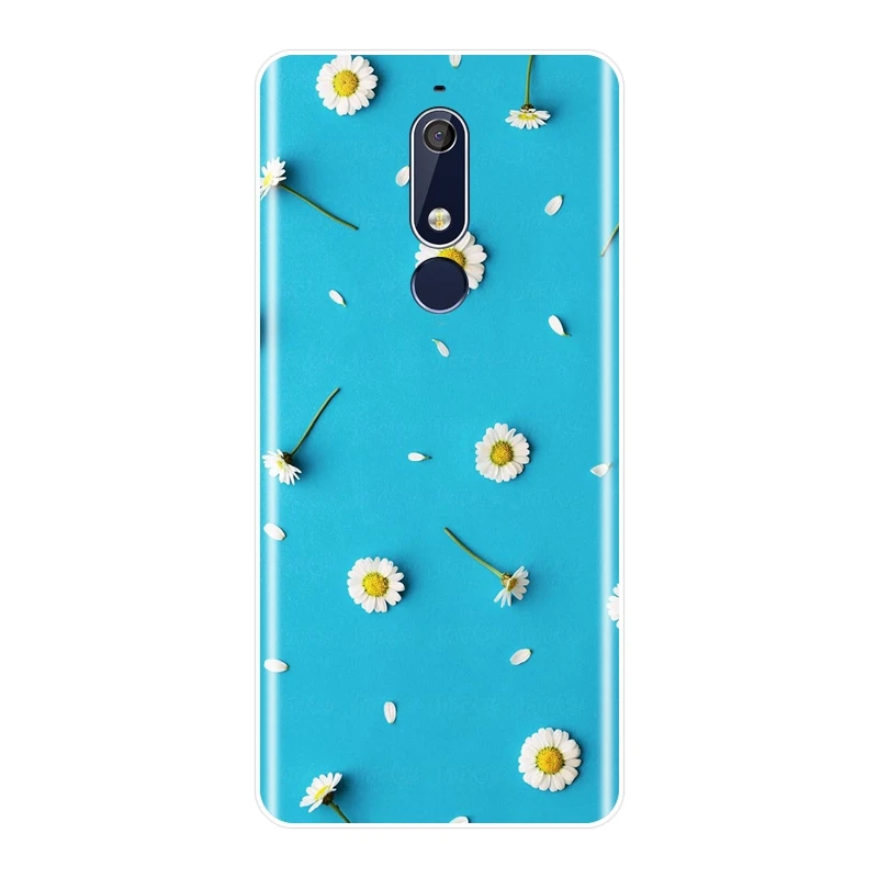 Мягкий чехол для телефона Nokia 2 1 3 5 6 7 Plus Желтый силиконовый с розовыми цветами