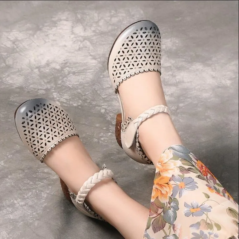 Г., обувь из высококачественной натуральной кожи летние сандалии для женщин, обувь на среднем каблуке открытые женские сандалии