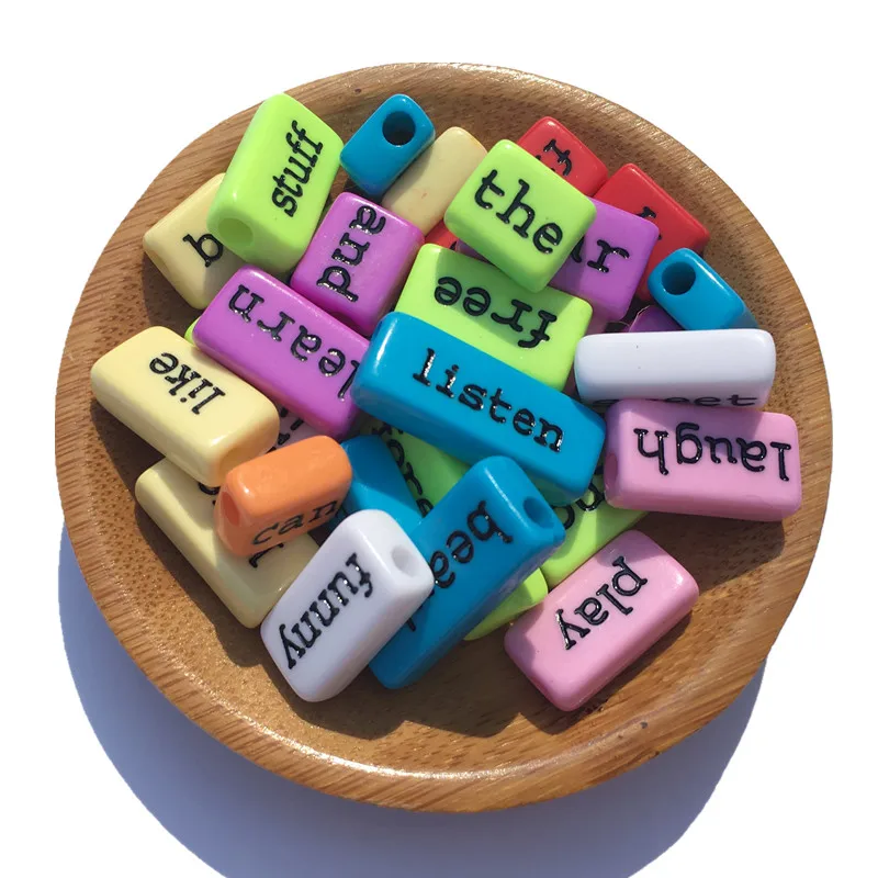 

Wholesale 520PCs/Lot Mixed Solid Colors Black Words Printed Acrylic letters Beads Plastic DIY Jewelry Findings Bracelet Bead