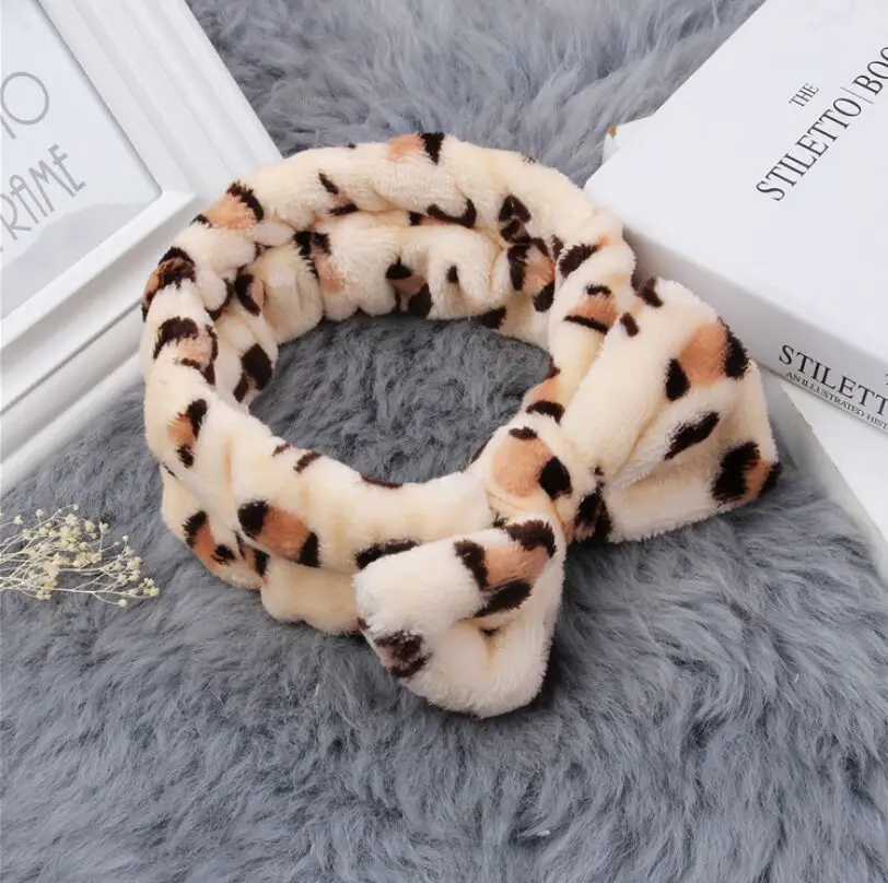 

Autumn winter Suede Soft Solid stripe Headbands pot leopard print party Hairbands Bandanas Fluffy Hair Bands Hair Accessories