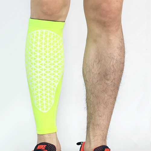 Из 2 предметов Для мужчин Для женщин функциональное компрессионное Велоспорт гетры поддержка икр щитки для бега Американский футбол баскетбол штанины до колен - Цвет: fluorescent green