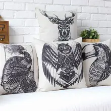 Vintage decorativo almohadas Totem Animal Cushion Cover Pavo Real búho tucán antílope negro Lino Throw funda de almohada para decoración de hogar