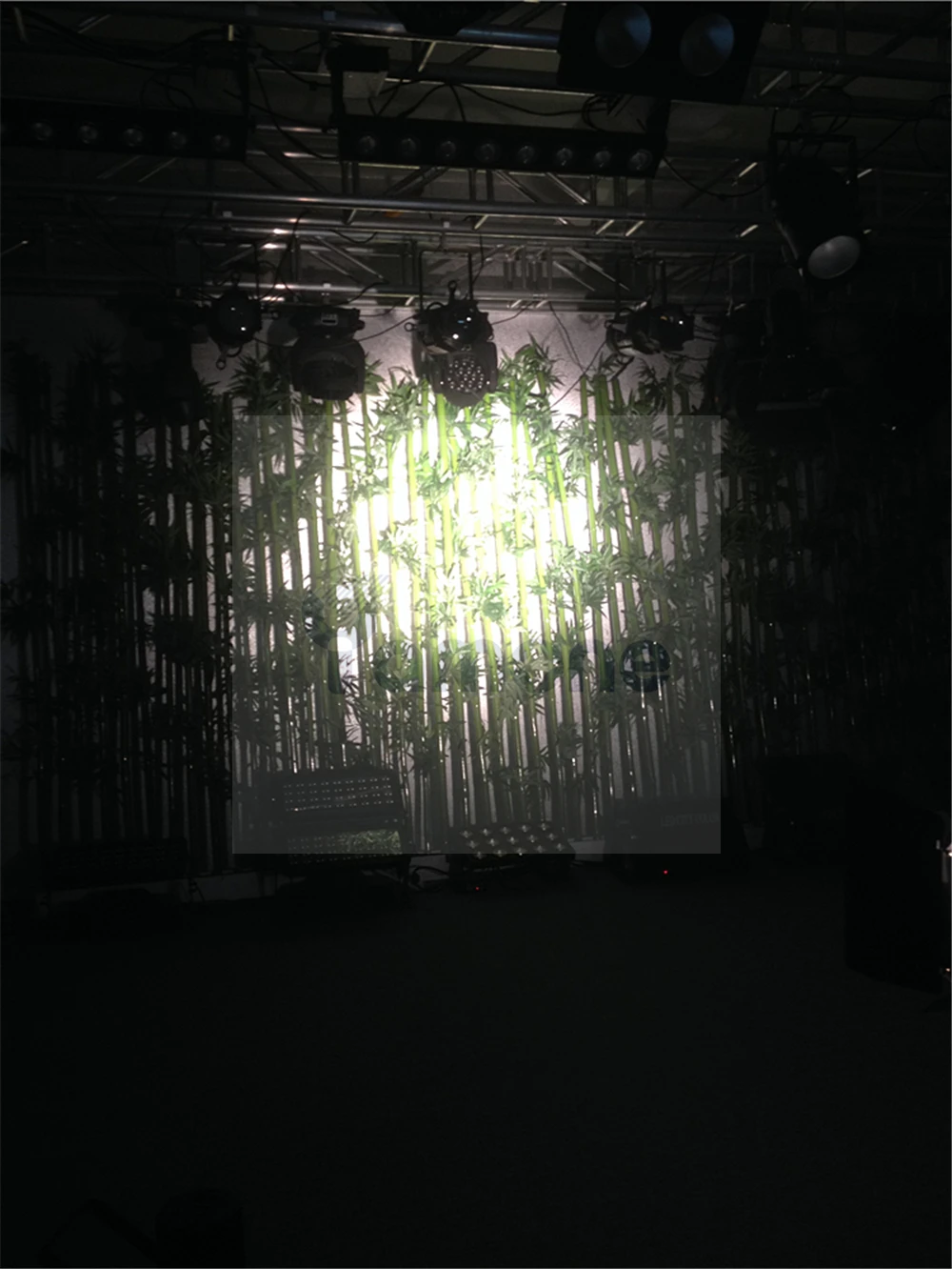 YM 60w LED Fresnel  12