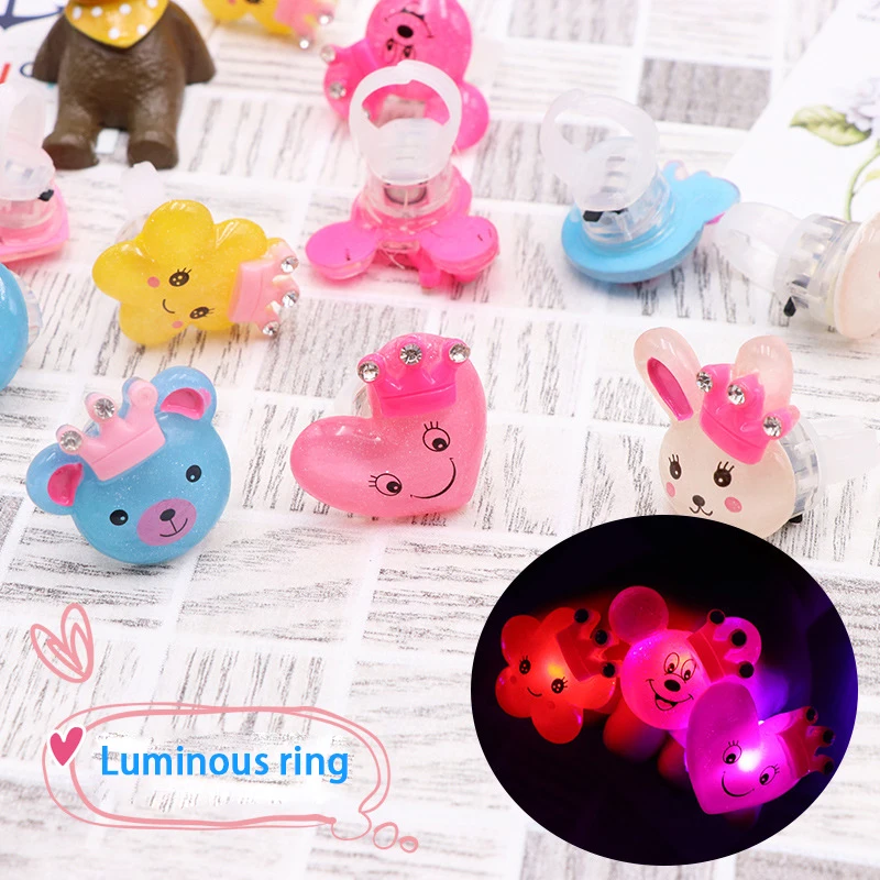 

2019 New Fluorescent Ring Light Glow In The Dark Kids Toy Flash Glowing Toy LED Stars Shine In The Dark Toys Party Childs Gift E