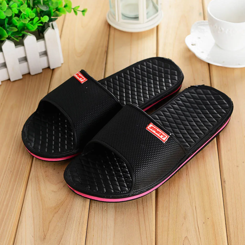 Для мужчин однотонные Тапочки для ванной, на плоской подошве, летние сандалии для дома и прогулок; модные тапочки - Цвет: Black