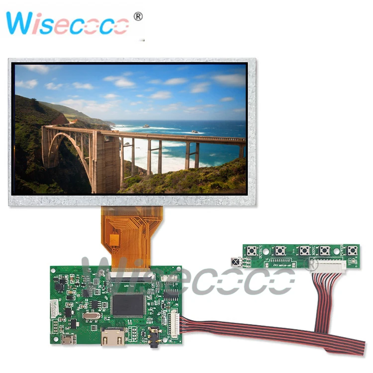 

7.0-inch display resolution 800 × 480, with touch control panel remote control can be used to replace the repair screen
