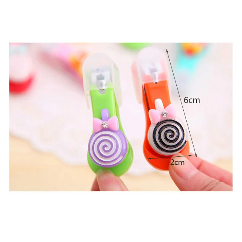 Candy Color Lollipop Kids Nail Clippers Cute Clipper Trimmer Scissors Baby Nail Care Random Color 1 PC Candy Color Lollipop Kids Nail Clippers Cute Clipper Trimmer Scissors Baby Nail Care Random Color 1 PC