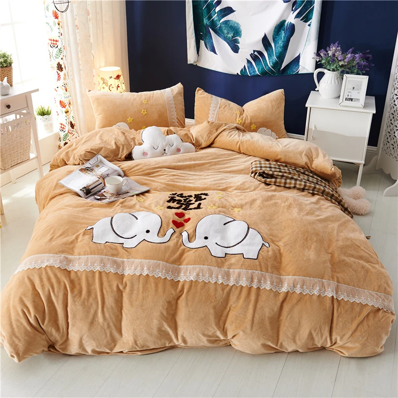 

3/4pcs Crystal Flannel cartoon Bedding set Winter Warm Fleece Towel embroidery Duvet cover set Bed Sheet Twin Queen size