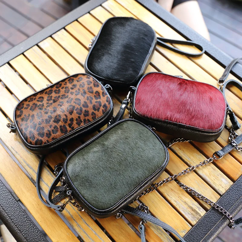 

Plush bag horseshoe handbags new chain package Korean version of the tide messenger bag leisure hand bag purse