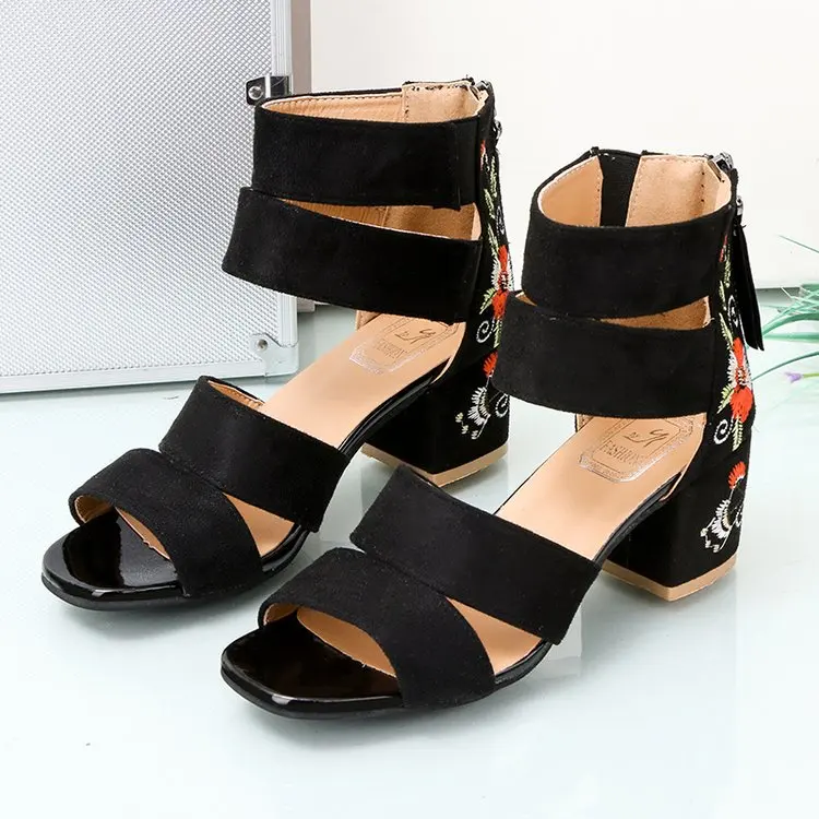Г. модная летняя женская обувь босоножки из флока повседневные модельные женские босоножки на среднем каблуке с нескользящей молнией и вышивкой женская обувь* 776
