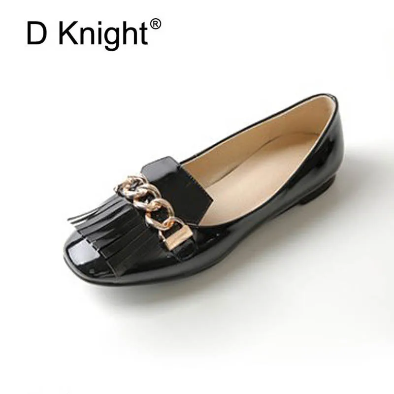 flat shoes with chain