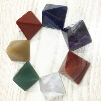 

No Hole Natural Engraved Stones Chakra Pendants Pyramid Crystal Quartz Choker Necklace Reiki 7 Chakra Stones Pendant Necklace