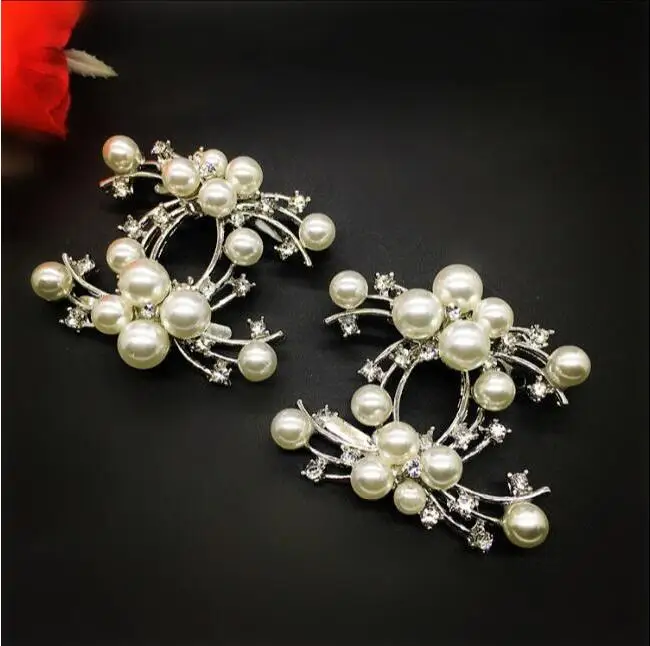 1 pair of high grade shining pearl diamond shoes of flower shoe buckle